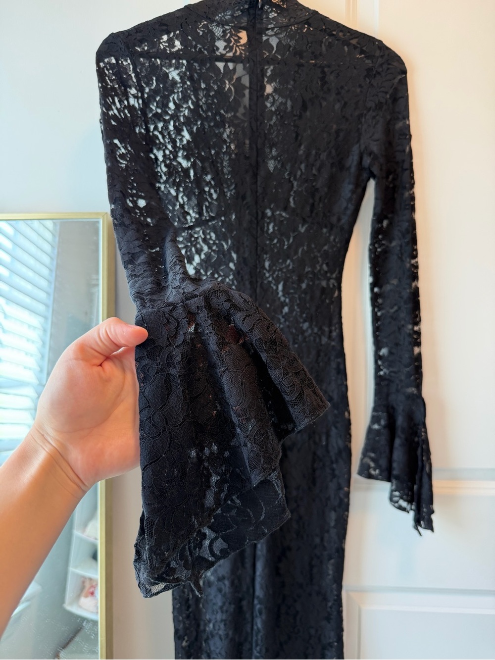 Black Lace Long-Sleeve Maxi Dress - Picture 2 of 8